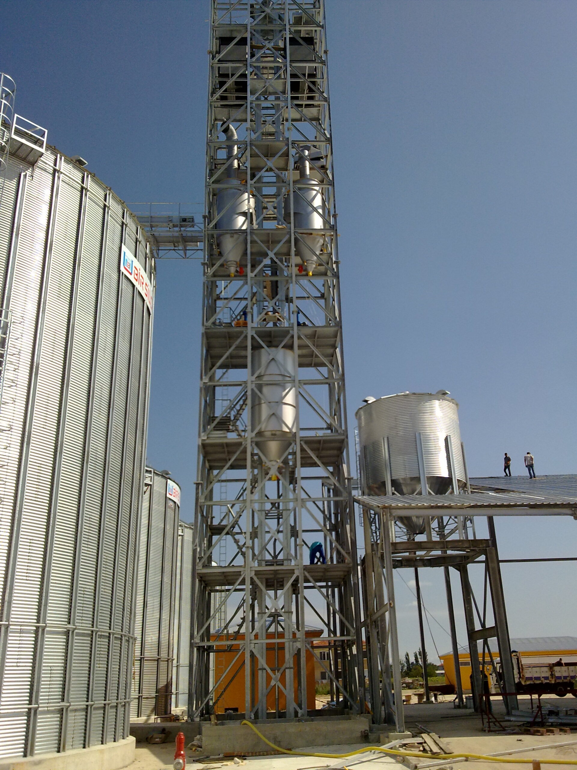 Konik Tabanlı silo 30072010148